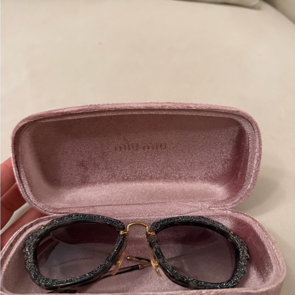 Elegant Black Sunglasses with Case